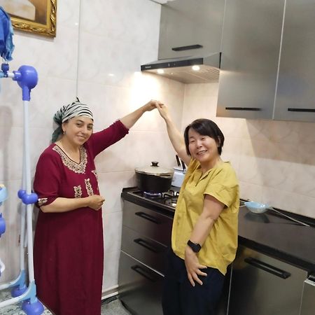 Hotel Rizqiro'Z Boutique بخارى المظهر الخارجي الصورة