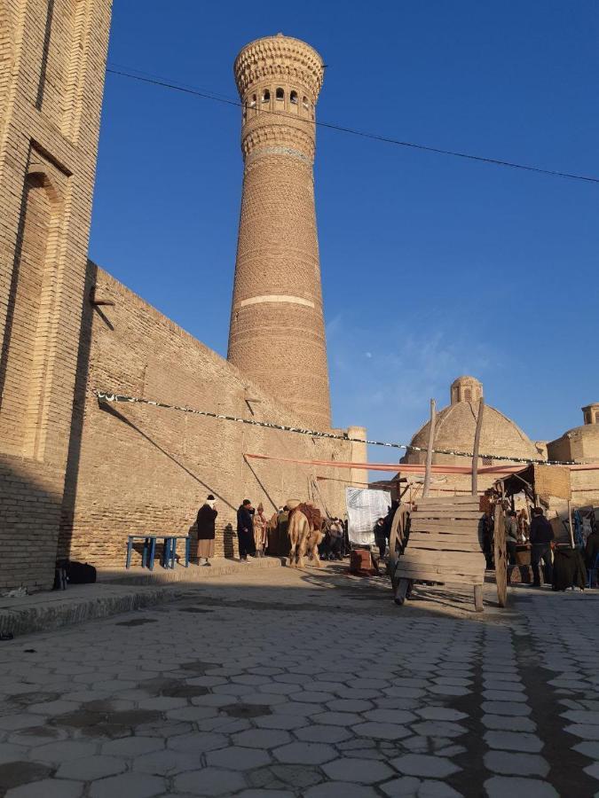 Hotel Rizqiro'Z Boutique بخارى المظهر الخارجي الصورة